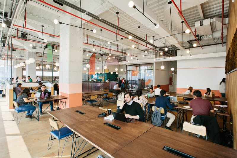 Coworking en Blvd. Miguel de Cervantes Saavedra 169, Granada, Miguel Hidalgo, 11520 San Miguel, CDMX, México