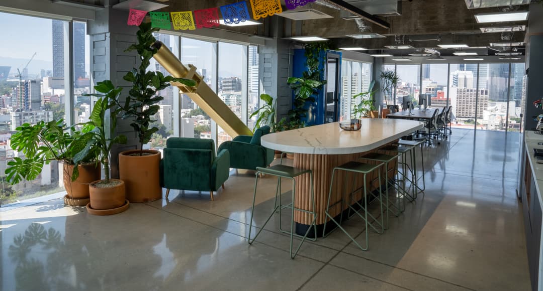 Coworking Cibeles en Pl. Villa de Madrid 1, Roma Nte., Cuauhtémoc, 06700 Ciudad de México, CDMX, México - Plaza Villa de Madrid 1