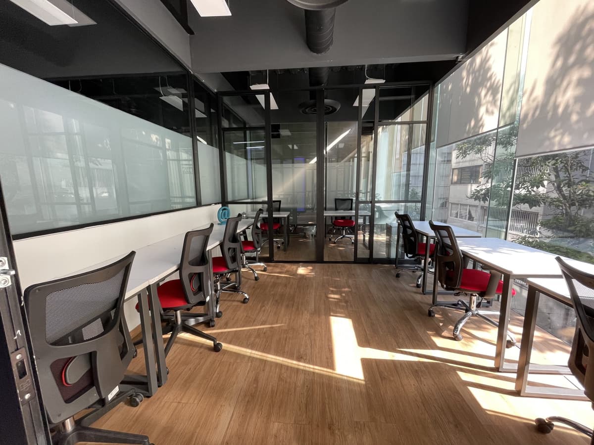 Coworking Ferrocarril de Cuernavaca en Av. F. C. de Cuernavaca 214, Polanco, Polanco II Secc, Miguel Hidalgo, 11530 Ciudad de México, CDMX, México - Avenida F. C. de Cuernavaca 214