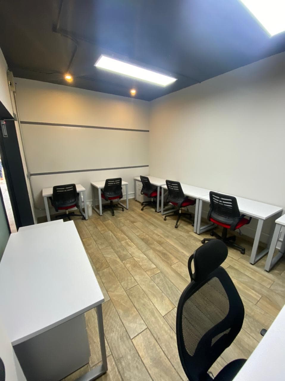 Coworking Hipólito Taine en Calle Hipólito Taine 244, Chapultepec Morales, Polanco V Secc, Miguel Hidalgo, 11560 Ciudad de México, CDMX, México - Calle Hipólito Taine 244