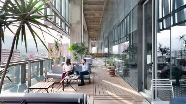 Coworking Artz Pedregal en Anillo Perif. 3720, Jardines del Pedregal, Álvaro Obregón, 01900 Ciudad de México, CDMX, México - Anillo Periférico 3720