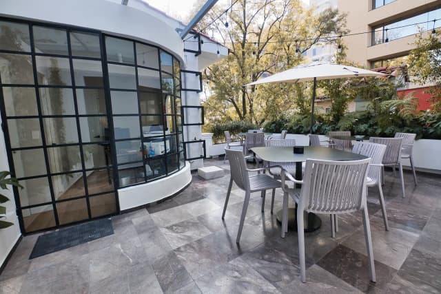 Coworking Calderón de la Barca en C. Calderón de la Barca 22, Polanco, Polanco III Secc, Miguel Hidalgo, 11540 Ciudad de México, CDMX, México - Calle Calderón de la Barca 22