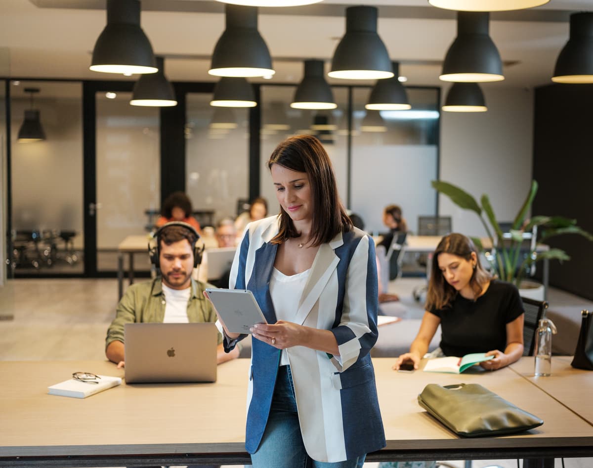 Coworking Torre Micrópolis en Av. Eugenio Garza Sada 3820, Roma, 64780 Monterrey, N.L., México - Avenida Eugenio Garza Sada 3820