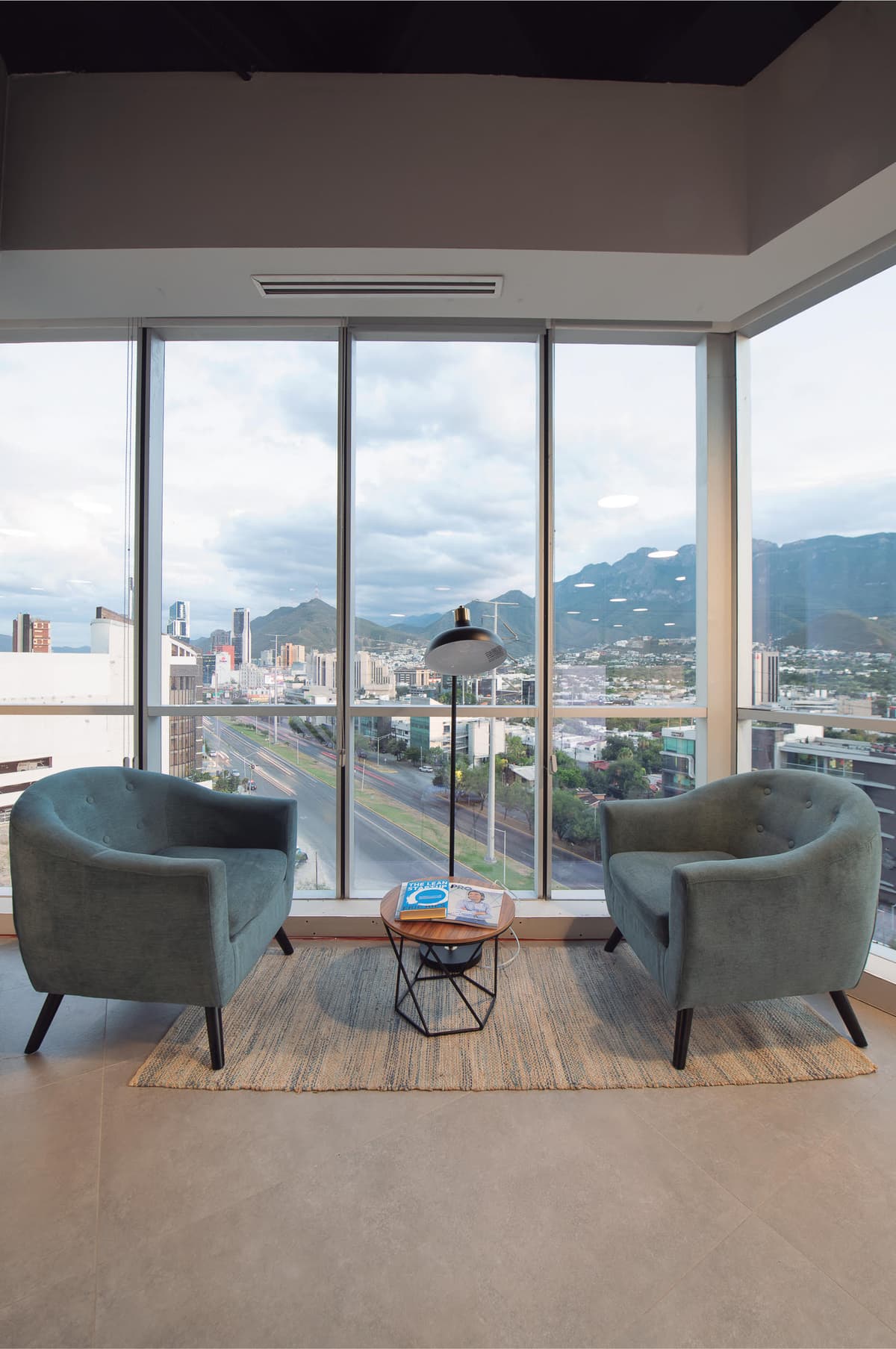 Coworking LC 1007 en Av Lázaro Cárdenas #1007, Residencial Santa Barbara, 66266 San Pedro Garza García, N.L., México - Avenida Lázaro Cárdenas #1007