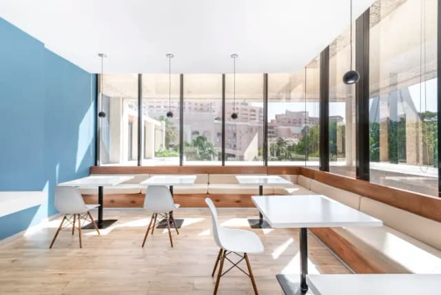 Coworking Convention Center Cancún en Blvd. Kukulcan KM 9, Punta Cancun, Zona Hotelera, 77501 Cancún, Q.R., México - Boulevard Kukulcan KM 9