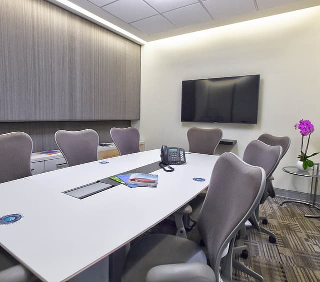 Coworking Torres Campestre en Ricardo Margain Zozaya 575 Corporativo Santa Engracia Torre C y D, Corporativo Santa Engracia 2o Sector, 66267 San Pedro Garza García, N.L., México -